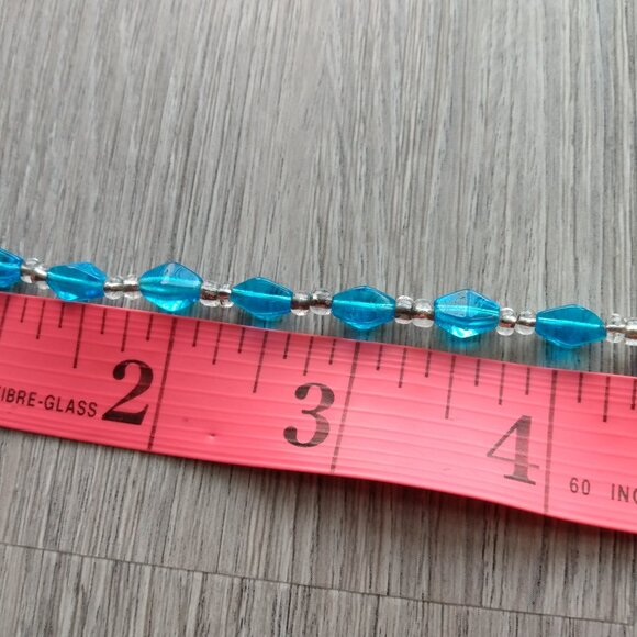 Vintage Blue Glass Beaded Necklace Made in Czechoslovakia Gold Tone Bead Caps - Picture 11 of 12